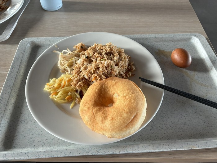 智工一  劉同學 波蘭敏實廠圖片