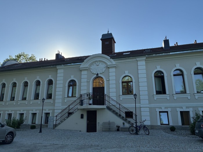 智工一  劉同學 波蘭敏實廠圖片