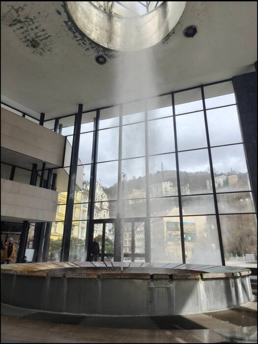 智工四 吳奇恩 捷克敏實廠圖片